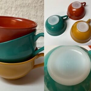 vtg HAZEL ATLAS (Set of 3) Milk Glass Coffee or Tea Cups Southwest Colors